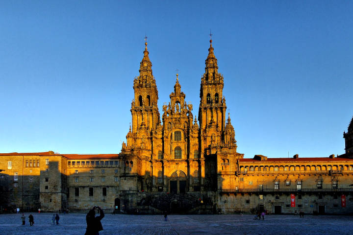 Transcantábrico gran lujo tren a medida Catedrál de Santiago de Compostela